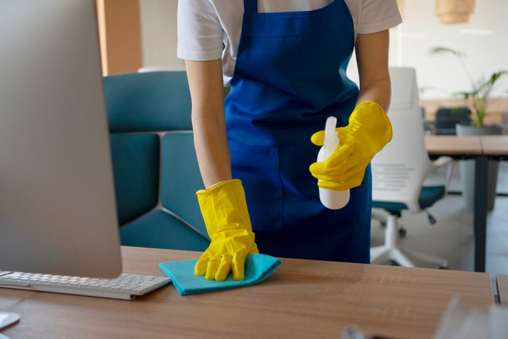 Move Out Cleaning Calgary: What’s Included in a Professional Clean?